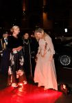 Amsterdam 14 november 2024
Koningin Maxima opent beeldentuin in Stedelijk museum . Er is veel politie en beveiliging aanwezig.