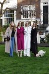 Amsterdam 29 november 2024
Fotouurtje Koninklijk huis met Koning Willem Alexander Koningin Maxima Prinses Amalia Prinses Alexia Prinses Ariane en hun hondje Mambo . De shoot vond plaats op het Begijnhof in het centrum van Amsterdam.