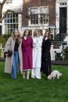Amsterdam 29 november 2024
Fotouurtje Koninklijk huis met Koning Willem Alexander Koningin Maxima Prinses Amalia Prinses Alexia Prinses Ariane en hun hondje Mambo . De shoot vond plaats op het Begijnhof in het centrum van Amsterdam.