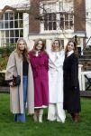Amsterdam 29 november 2024
Fotouurtje Koninklijk huis met Koning Willem Alexander Koningin Maxima Prinses Amalia Prinses Alexia Prinses Ariane en hun hondje Mambo . De shoot vond plaats op het Begijnhof in het centrum van Amsterdam.