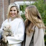 Amsterdam 29 november 2024
Fotouurtje Koninklijk huis met Koning Willem Alexander Koningin Maxima Prinses Amalia Prinses Alexia Prinses Ariane en hun hondje Mambo . De shoot vond plaats op het Begijnhof in het centrum van Amsterdam.