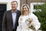 Amsterdam 29 november 2024
Fotouurtje Koninklijk huis met Koning Willem Alexander Koningin Maxima Prinses Amalia Prinses Alexia Prinses Ariane en hun hondje Mambo . De shoot vond plaats op het Begijnhof in het centrum van Amsterdam.