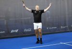 Laren 13 november 2024
Boekpresentatie over Padel met oa Matthias Scholten Johnny de Mol Fatima Moreiro de Melo en Martijn Lusink /