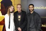 Amsterdam 4 november 2024
Premiere tegendraads in Tuschinski . Mehdi Meskar en Emma Josten en regisseur Ben Sombogaart