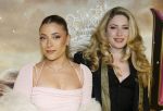 Amsterdam 3 december 2024
Premiere Wicked in Tuschinski. Ogene Amy Vol en Lisa Vol