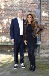 Broek en Waterland 26 oktober 2024
Douwe Bob en Anouk trouwen in de kerk van Broek en Waterland . Douwe arriveert met zijn zoontje op een paard bij de kerk. Patty Brard kwam met haar man Antoine