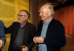 Amstelveen 14 november 2024
Opening expositie en boekpresentatie van 80 jaar Jeroen Krabbe in het Cobra Museum . Joop v d Ende overhandit het eerste boek . Vrouw Herma Krabbe zit op de eerste rij samen met zoon Jasper en Jacob Krabbe . Paul Haenen