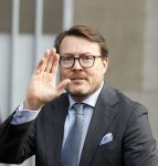 Amsterdam 3 december 2024
Uitreiking Prins Calus prijzen in het paleis op de dam . Aanwezig names koninklijke familie , Koning Willem Alexander Prins Constantijn Prinses Laurentien  en Prinses Mabel .