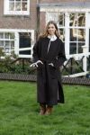 Amsterdam 29 november 2024
Fotouurtje Koninklijk huis met Koning Willem Alexander Koningin Maxima Prinses Amalia Prinses Alexia Prinses Ariane en hun hondje Mambo . De shoot vond plaats op het Begijnhof in het centrum van Amsterdam.