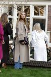 Amsterdam 29 november 2024
Fotouurtje Koninklijk huis met Koning Willem Alexander Koningin Maxima Prinses Amalia Prinses Alexia Prinses Ariane en hun hondje Mambo . De shoot vond plaats op het Begijnhof in het centrum van Amsterdam.