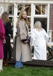 Amsterdam 29 november 2024
Fotouurtje Koninklijk huis met Koning Willem Alexander Koningin Maxima Prinses Amalia Prinses Alexia Prinses Ariane en hun hondje Mambo . De shoot vond plaats op het Begijnhof in het centrum van Amsterdam.