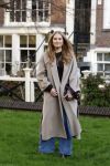 Amsterdam 29 november 2024
Fotouurtje Koninklijk huis met Koning Willem Alexander Koningin Maxima Prinses Amalia Prinses Alexia Prinses Ariane en hun hondje Mambo . De shoot vond plaats op het Begijnhof in het centrum van Amsterdam.