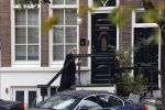 Amsterdam 9 oktober 2024
Huis Amalia waar een huis genoot van haar net arriveert
