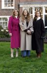 Amsterdam 29 november 2024
Fotouurtje Koninklijk huis met Koning Willem Alexander Koningin Maxima Prinses Amalia Prinses Alexia Prinses Ariane en hun hondje Mambo . De shoot vond plaats op het Begijnhof in het centrum van Amsterdam.