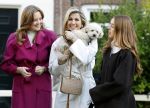 Amsterdam 29 november 2024
Fotouurtje Koninklijk huis met Koning Willem Alexander Koningin Maxima Prinses Amalia Prinses Alexia Prinses Ariane en hun hondje Mambo . De shoot vond plaats op het Begijnhof in het centrum van Amsterdam.