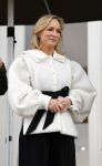 Soestdijk 20 november 2024
Prinses Margarita opent de tentoonstelling schitteren op Soestdijk . Patrick v Katwijk heeft de fotos gemaakt .