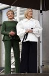 Soestdijk 20 november 2024
Prinses Margarita opent de tentoonstelling schitteren op Soestdijk . Patrick v Katwijk heeft de fotos gemaakt . Prinses Margarita  Maya Meijer-Bergmans en curator Nicole Uniquole
