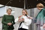 Soestdijk 20 november 2024
Prinses Margarita opent de tentoonstelling schitteren op Soestdijk . Patrick v Katwijk heeft de fotos gemaakt . Prinses Margarita  Maya Meijer-Bergmans en curator Nicole Uniquole