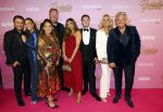 Amsterdam 22 oktober 2024
Premiere Gooische vrouwen in het DeLaMar theater. Rene Froger Natasja Froger Danny Froger Ann Dominique Wilten Maxime Froger Ruby Natascha Froger en partner Matthijs Timmermans