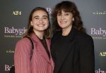 Amsterdam 25 november 2024
Premiere Babygirl in Tuschinski . Halina Reijn is de producente. Renee Fokker met dochter Esah
