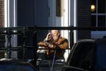 Amsterdam 3 november 2024
Theo Hiddema in het zonnetje voor zijn huis genietend van het najaarszonnetje.
