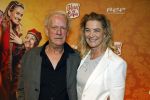 Amstelveen 176 november 2025
Premiere Hotel vol liefde in de schouwburg van Amstelveen . Albert Diks met verloofde Joyce
