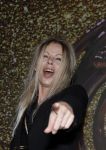 Hilversum 16 oktober 2025
Vandaag inside wint de televizierring 2025 . Ze hadden een extra lange uitzending en waren dus niet aanwezig . Helene Hendriks Merel Ek Noa Vahle brachten vanuit amsterdam de ring Naar Wilfred Genee Rene v d Gijp en Johan Derksen op het mediapark. Alexandra Plug