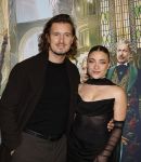 Amsterdam 18 november 2025
Premiere Wicked in het deLaMar theater . Amy Vol poseert met haar partner Clemens Helwig
