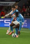 Eindhoven, 21 Oktober 2025
CL Wedstrijd PSV-Napolie, eindstand 6-2
Anass Salah-Eddine in duel met Frank Anguissa
