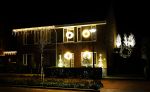 Wilnis 9 november 2025
Het huis van Andre Hazes en Noa Braaf is al helemaal versierd met kerstverlichting .