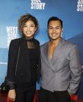 Rotterdam 23 november 2025
Premiere West side story in het nieuwe luxor. Anne Appelo poseert met Jermaine Faber