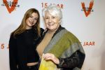 Leiden 30 oktober 2025
15 jaar de musical soldaat v Oranje . Annewil Blankers met kleindochter