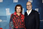 Rotterdam 23 november 2025
Premiere West side story in het nieuwe luxor. Anouk v Nes kwam met haar partner