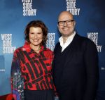 Rotterdam 23 november 2025
Premiere West side story in het nieuwe luxor. Anouk v Nes kwam met haar partner