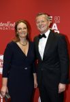 Amsterdam 30 november 2025
80 jaar het DeLaMar theater . Arthur van Dijk poseert met zijn vrouw