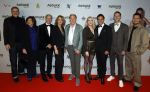 Amsterdam 4 november 2025
Premiere Augurk aan zee in Tuschinski met de cast die bestaat uit oa Monic Hendrickx Martin v Waardenberg Olga Zuiderhoek Jelka v Houten Frank Lammers Peter v d Begin en Tibor Lukacs. Robert v Hemert heeft de titelsong geschreven .