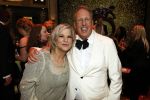 Hilversum 16 oktober 2025
Vandaag inside wint de televizierring 2025 . Ze hadden een extra lange uitzending en waren dus niet aanwezig . Helene Hendriks Merel Ek Noa Vahle brachten vanuit amsterdam de ring Naar Wilfred Genee Rene v d Gijp en Johan Derksen op het mediapark. Chris Woerts en Tina Nijkamp