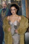 Amsterdam 18 november 2025
Premiere Wicked in het deLaMar theater . Cystine Carreon kwam met haar kinderen
