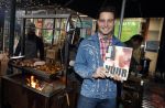 Hilversum 19 november 2025
Boekpresentatie boek Douwe Bob . Hij krijgt het eerste exeplaar uit handen van Arie Boomsma .