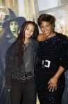 Amsterdam 18 november 2025
Premiere Wicked in het deLaMar theater . Edsilia Rombley met dochter
