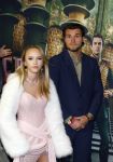 Amsterdam 18 november 2025
Premiere Wicked in het deLaMar theater . Emma Kok kwam met zijn nieuwe vriendin
