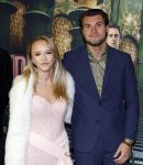 Amsterdam 18 november 2025
Premiere Wicked in het deLaMar theater . Emma Kok kwam met zijn nieuwe vriendin