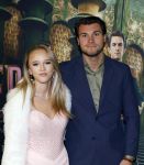 Amsterdam 18 november 2025
Premiere Wicked in het deLaMar theater . Emma Kok poseert met partner Jort Knoop