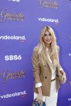 Blaricum 17 oktober 2025
Perspresentatie eerste aflevering Gooische vrouwen met oa aanwezig Linda de Mol Susan Visser Liews Visschedijk Teunie de Brouwer Tommy v Lent Robert de Hoog en Eefje Kuijtzer . Estelle Cruijff