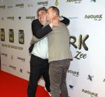 Amsterdam 4 november 2025
Premiere Augurk aan zee in Tuschinski met de cast die bestaat uit oa Monic Hendrickx Martin v Waardenberg Olga Zuiderhoek Jelka v Houten Frank Lammers Peter v d Begin en Tibor Lukacs. Robert v Hemert heeft de titelsong geschreven . Frank lammers en Kees Boot