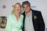 Amsterdam 4 november 2025
Premiere Augurk aan zee in Tuschinski met de cast die bestaat uit oa Monic Hendrickx Martin v Waardenberg Olga Zuiderhoek Jelka v Houten Frank Lammers Peter v d Begin en Tibor Lukacs. Robert v Hemert heeft de titelsong geschreven . Frank lammers met zijn vrouw