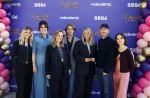 Blaricum 17 oktober 2025
Perspresentatie eerste aflevering Gooische vrouwen met oa aanwezig Linda de Mol Susan Visser Liews Visschedijk Teunie de Brouwer Tommy v Lent Robert de Hoog en Eefje Kuijtzer