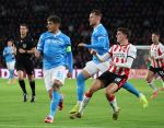 Eindhoven, 21 Oktober 2025
CL Wedstrijd PSV-Napolie, eindstand 6-2
Guus Til met Sam Beukema