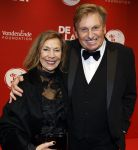 Amsterdam 30 november 2025
80 jaar het DeLaMar theater . Henny Huisman met zijn vrouw Lia