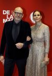 Amsterdam 30 november 2025
80 jaar het DeLaMar theater . Igone de Jong met een kennis